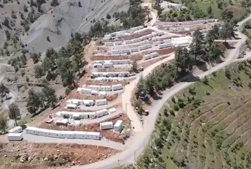 Kahramanmaraş'ta 1500 rakımlı dağa konteyner kent kuruldu