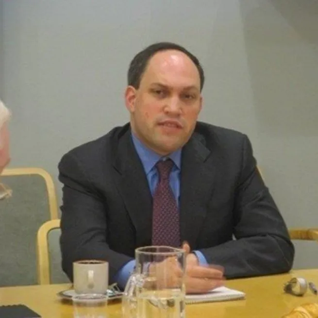 FETÖ destekçisi operasyon çocuğu Michael Rubinin kanlı geçmişi: 15 Temmuzu 4 ay önceden yazdı Başkan Erdoğana nefret kusup darbe çağrısı yaptı