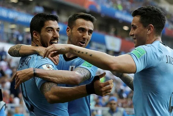 Uruguay gruptaki ikinci maçında Suudi Arabistan'ı 1-0 mağlup etti-1