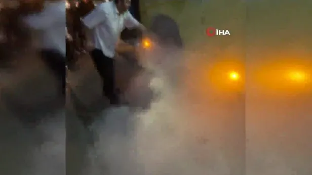 chp-yonetimindeki-ibbde-toplu-tasima-zulmu-bitmek-bilmiyor-sabah-lastigi-patladi-aksam-dumanlar-cikti-1694728752211.jpeg CHP yönetimindeki İBB'de toplu taşıma zulmü bitmek bilmiyor! Sabah lastiği patladı akşam dumanlar çıktı-2