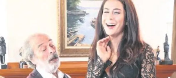 Harçlığı kaptı
