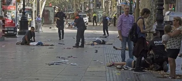 Barcelona saldırısında dehşet görüntüler