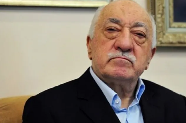Hollanda'dan FETÖ'cülere oturma izni!