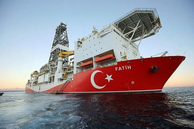 Enerji ve Tabii Kaynaklar Bakanı Fatih Dönmez Türkiye'nin enerji yatırımlarını anlattı! 3 gemimiz aynı anda Karadeniz'de