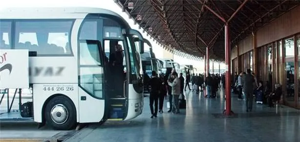 10 milyon kişi yola çıkıyor