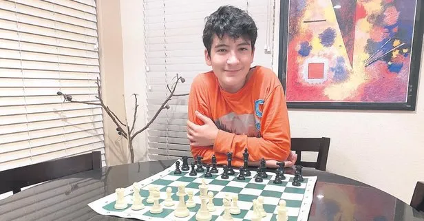 Dünya Türk gencinin satrançtaki başarısına kilitlendi! Kağan Uz dünyada ilk 100’e girdi