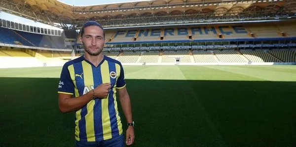 Son dakika transfer haberleri... Portekiz devi Sporting Lizbon Fenerbahçe'nin yıldızı Miguel Crespo'yu istiyor!-5