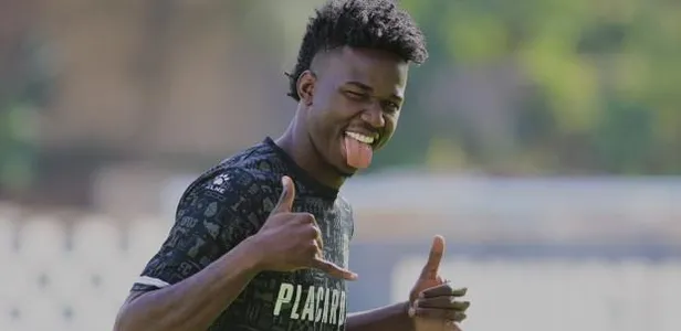 ersin-destanoglunu-kadrosuna-katmak-isteyen-nice-rotayi-tottenhamin-file-bekcisi-hugo-llorise-cevirdigi-iddia-edildi-1641160354545.jpeg Ersin Destanoğlu'nu kadrosuna katmak isteyen Nice rotayı Tottenham’ın file bekçisi Hugo Lloris'e çevirdiği iddia edildi-4