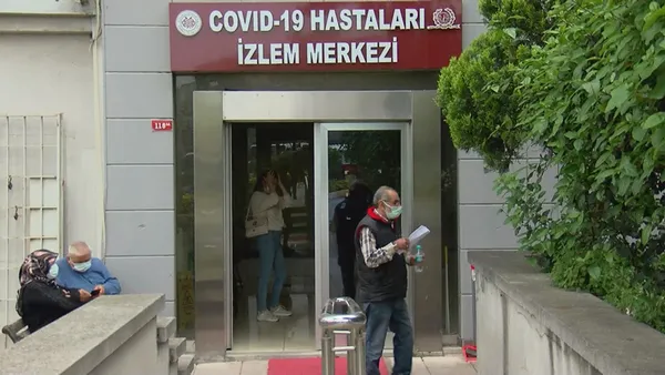 istanbul-universitesi-tip-fakultesi-1-yil-sonra-sonuclari-acikladi-koronavirus-erkeklerde-unutkanlik-kadinlarda-sac-dokulmesi-yapti-1622530762763.jpg İstanbul Üniversitesi Tıp Fakültesi 1 yıl sonra sonuçları açıkladı: Koronavirüs erkeklerde unutkanlık kadınlarda saç dökülmesi yaptı-3