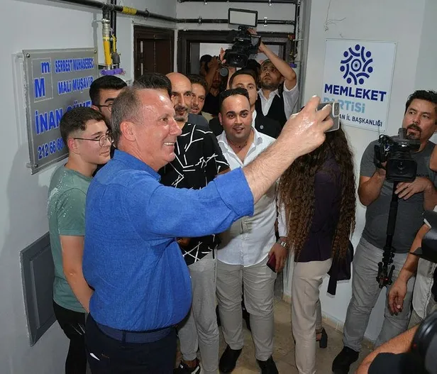 chpden-ayrilarak-memleket-partisini-kuran-muharrem-ince-henuz-bir-aday-cikaramayan-6li-masayi-tiye-aldi-1659121201982.jpeg CHP'den ayrılarak Memleket Partisi'ni kuran Muharrem İnce henüz bir aday çıkaramayan 6'lı masayı tiye aldı!-2