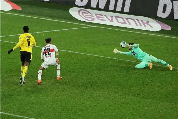 Galatasaray'ın Burki transferinde korkutan gerçek!-3