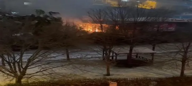 Esenyurt’ta yangın paniği