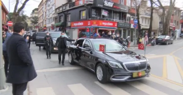 Son dakika: Başkan Erdoğan'dan Çengelköy'de esnaf ziyareti! Balıkçıdan alışveriş yaptı