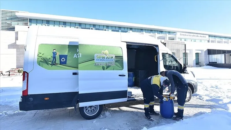 kullanilmis-yaglari-lavaboya-dokmek-yasaklaniyor-1774303112665.jpeg Kullanılmış yağları lavaboya dökmek yasaklanıyor-5