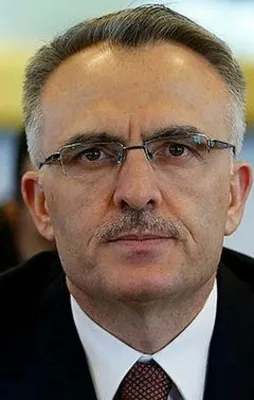 Maliye Bakanı Naci Ağbal'dan esnafa müjde