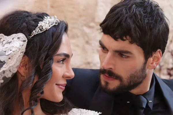 Hercai 2. yeni bölüm 2. fragman: Kimse dünyayı ayaklarıma sermeyecek ben de kendim almaya karar verdim-2