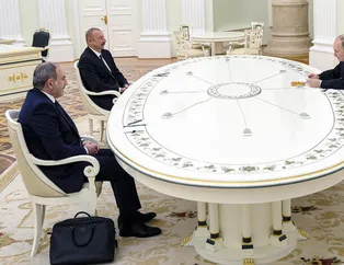 Paşinyan Rusya’daki zirvedeyken sözcüsü bakın nereden çıktı!