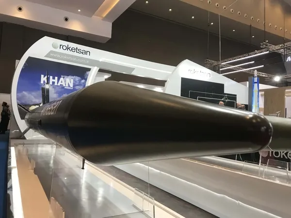 savunma-sanayinin-yeni-imzasi-milli-fuze-khanin-ilk-ihracati-endonezyaya-yapilacak-1667460199145.jpg