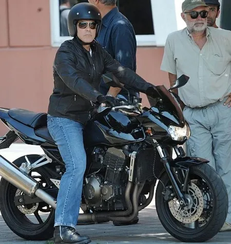 George Clooney'den korkutan haber: Trafik kazası geçirip hastaneye kaldırıldı-2