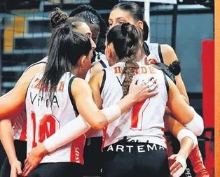 Eczacıbaşı Vakıfbank’ı yıktı