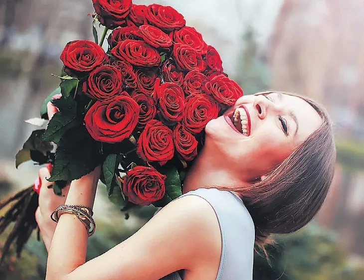 Sevgililer günü aşıkların cebini yaktı