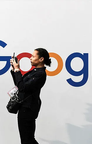 Google'dan medya patronu Rupert Murdoch'a 1 milyar dolarlık taahhüt! Haberleri göstermek için telif ödeyecek