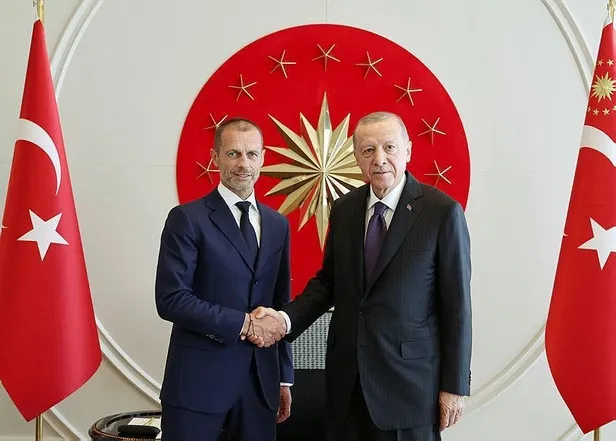Başkan Recep Tayyip Erdoğan UEFA Başkanı Ceferin ve FIFA Başkanı Infantino ile görüştü-2