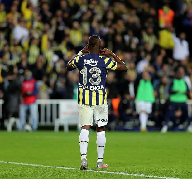 jorge-jesusla-ikinci-baharini-yasayan-enner-valencia-avrupanin-zirvesine-cikti-1668126127264.jpeg Jorge Jesus’la ikinci baharını yaşayan Enner Valencia Avrupa’nın zirvesine çıktı-4