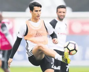 Ön libero her zaman ilk tercihim