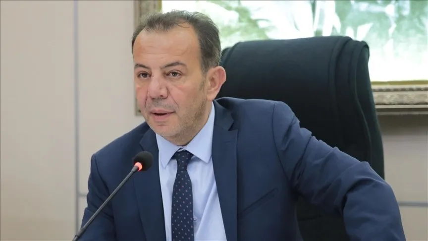 chpli-bolu-belediye-baskani-tanju-ozcan-hakkindaki-iddianame-bolu-3-agir-ceza-mahkemesine-gonderildi-2-bakanli-1778611013790.jpeg Bolu Belediyesi iddianamesinde çarpıcı detaylar: Marketler mühürlendi, kurban kesilmedi, ses kaydı çıktı | Tanju Özcan için 263 yıla kadar hapis talebi-17