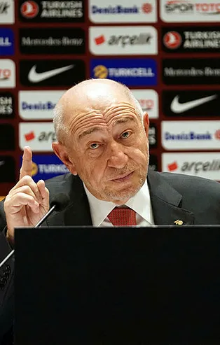 TFF Başkanı Nihat Özdemir'den 'Zorlu'daki skandal buluşmayla ilgili açıklama