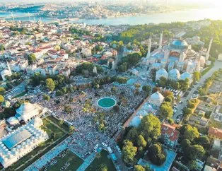 Ayasofya’da bayram sabahı