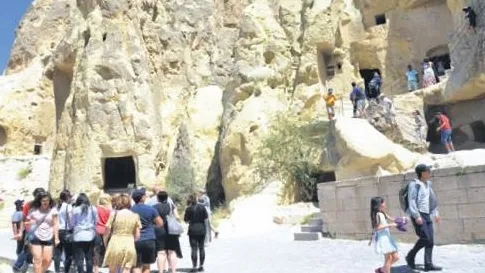 Türkiye ‘Evde kalın’ çağrısına kulak verdi! En işlek yerlerde sessizlik hakim...-6