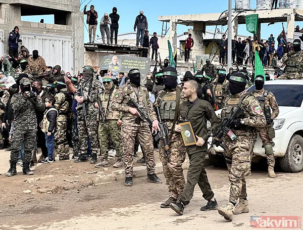 Gazze’de rehine takasına damga vuran an! İsrailli esir Kassam savaşçısını alnından öptü - 10