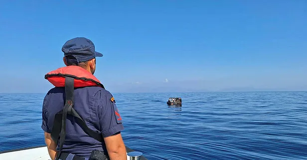 Son dakika: Aydın'da 56 düzensiz göçmen kurtarıldı