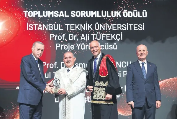 baskan-erdogan-kabine-toplantisinin-ardindan-emeklilere-mujdeyi-verdi-emekliye-5-bin-tl-1696890739877.jpeg Başkan Erdoğan, kabine toplantısının ardından emeklilere müjdeyi verdi. Emekliye 5 bin TL-4