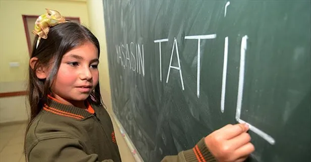 Tatil 16 gün sürecek! Karne gününü bekleyen öğrencilere müjde! Anaokulu, ilkokul, ortaokul, lise tümü için geçerli! Ocak ve Şubat'ta...