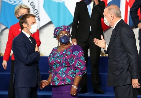 son-dakika-baskan-erdogan-macronla-gorustu-1635684475180.jpg