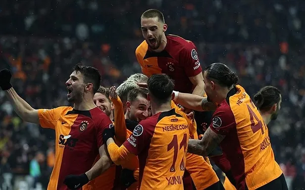 galatasaray-fatih-karagumruk-maci-canli-izle-galatasaray-fatih-karagumruk-maci-kesintisiz-full-hd-4k-canli-yay-1682264455043.jpg 6 gol, 2 penaltı! Galatasaray Karagümrük maç sonucu! 3-3 (ÖZET)-3