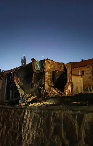Ankara'da hırsızlar kulübe yaktı! Onlarca güvercin telef oldu