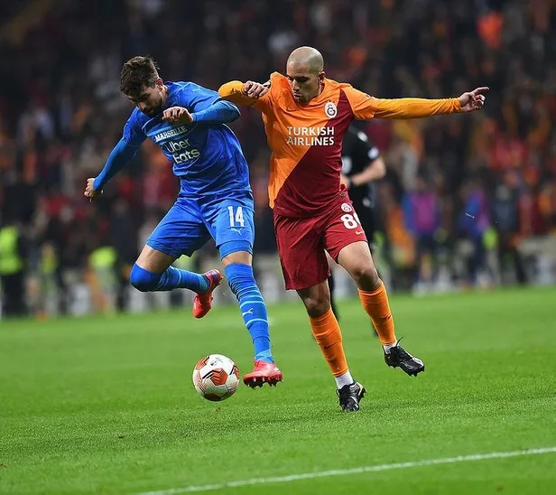 avrupanin-onemli-takimlari-galatasarayi-mercek-altina-aldi-1637964879177.jpeg Avrupa'nın önemli takımları Galatasaray'ı mercek altına aldı-5