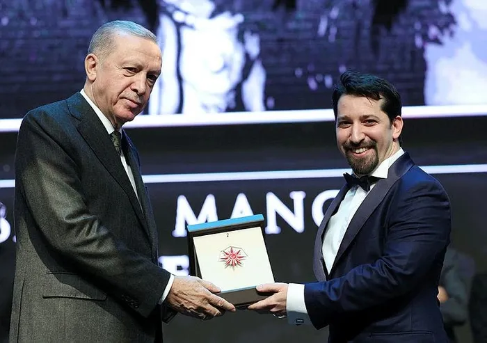 Başkan Erdoğan'dan Cumhurbaşkanlığı Kültür Sanat Büyük Ödülleri Töreninde önemli açıklamalar-5