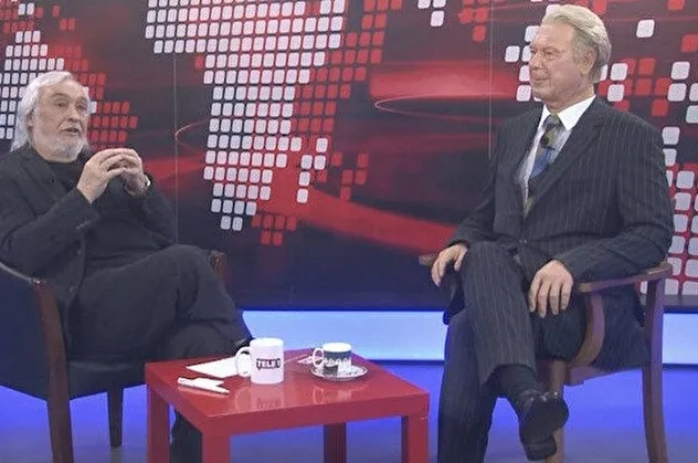 Müjdat Gezen'den CHP usulü şov! Programa Uğur Dündar yerine balmumu heykeli çıktı!