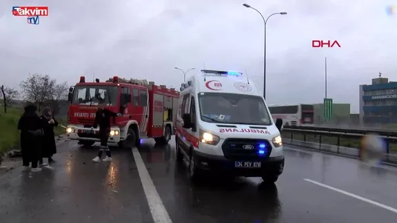 Tuzla TEM Otoyolu'nda korkutan kaza: 2'si çocuk 7 kişi hastaneye kaldırıldı