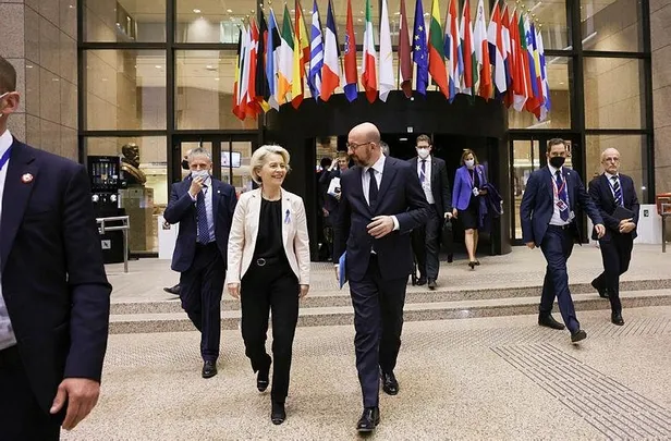 avrupada-kriz-ab-liderleri-yuksek-enerji-faturalarina-yonelik-cozum-bulamadi-1648245493685.jpeg Avrupa'da kriz: AB liderleri yüksek enerji faturalarına yönelik çözüm bulamadı-3