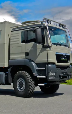 Zırhlı kamyondan lüks rezidans yaptılar!