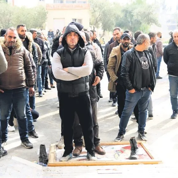 Esad’a baas silahı bırak!