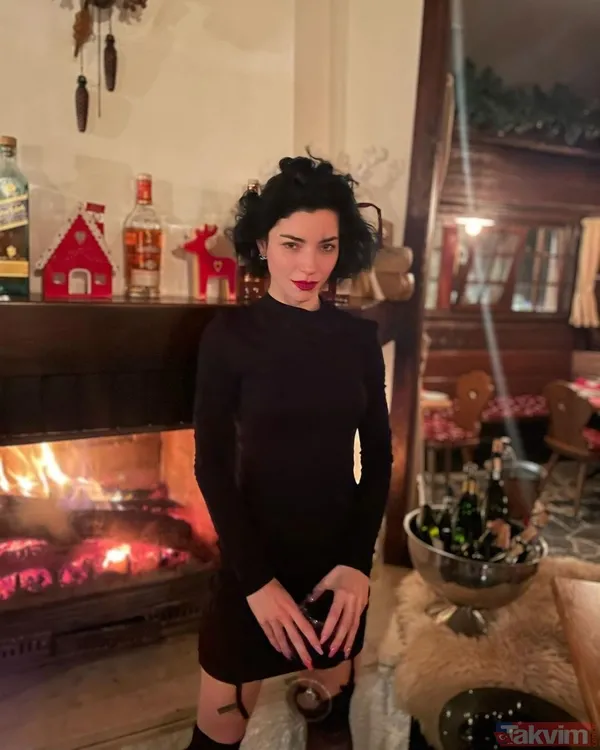 Seda Sayan photoshop'la dillere düştü! Mini elbiseli pozu görenler: "Boyu 1.90 olmuş, sanki basketçi..." - 4