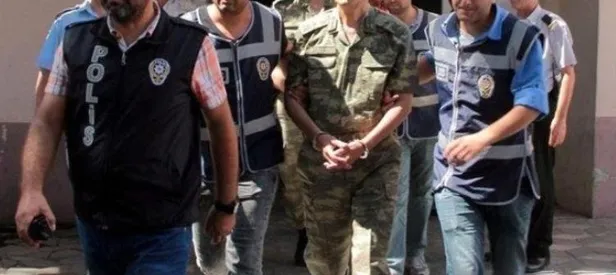35 asker hakkında FETÖ'den gözaltı kararı