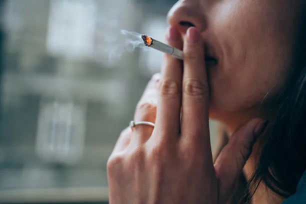 guncel-sigara-fiyatlari-kac-tl-oldu-sigaraya-75-tl-zam-mi-geliyor2022-eylul-marlboro-tekel-kent-winston-parlia-1664307914159.jpg Güncel sigara fiyatları kaç TL oldu? Sigaraya 7,5 TL zam mı geldi?-6